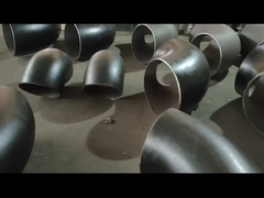 اتصالات لوله فولادی کربنی ANSI B16.9 JIS زانویی لوله بدون درز 45 درجه A234 Sch40